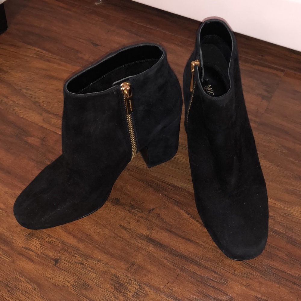 Michael Kors black booties - Picture 2 of 2